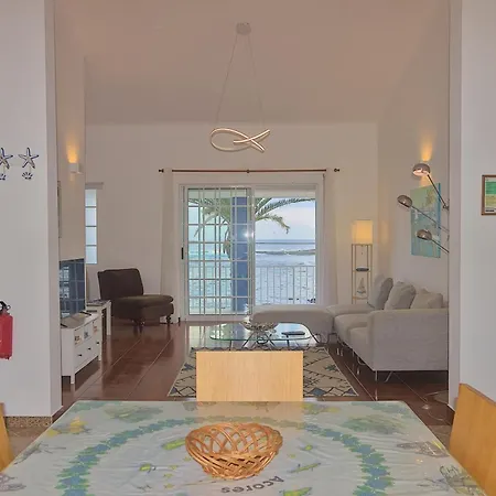 Apartment Bay Al