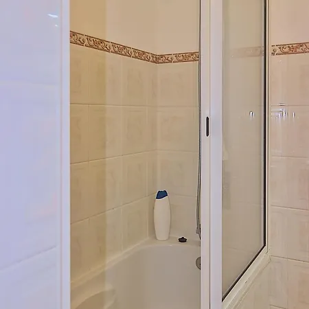 Bay Al Apartment Porto Martins