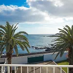 Bay *