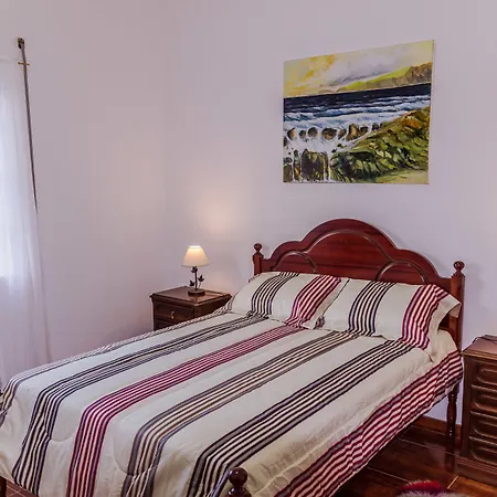 Bay Al * Porto Martins