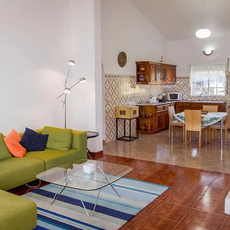 Bay Apartment